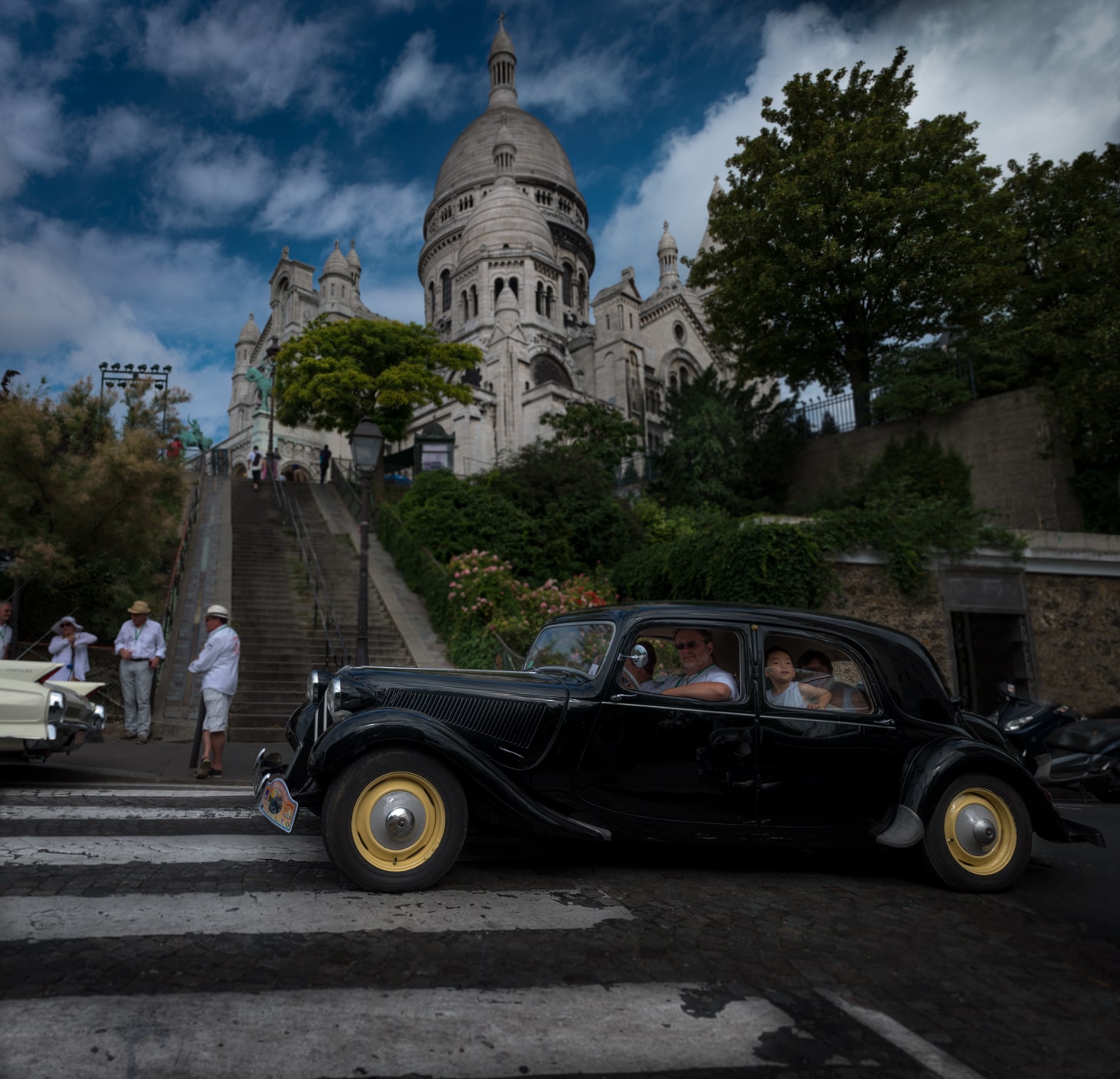 9ème Traversée de Paris vintage Cars